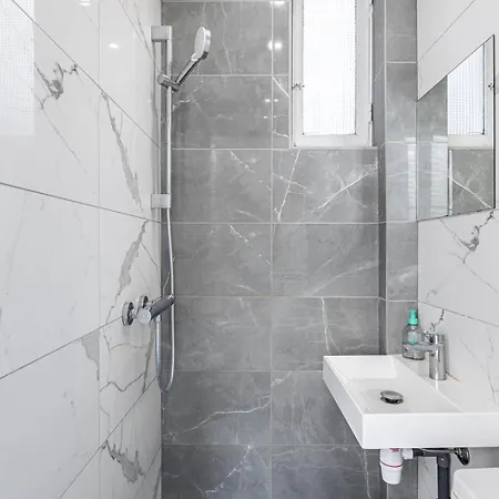 Guestready - Sunlit Serenity Near Montmartre Paris